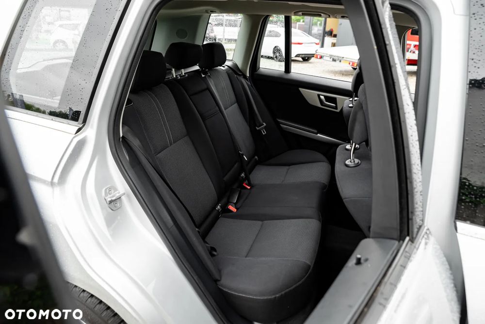 Mercedes-Benz GLK 220 CDI 4Matic (BlueEFFICIENCY) 7G-TRONIC - 24