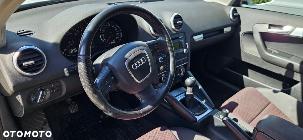 Audi A3 Sportback - 5