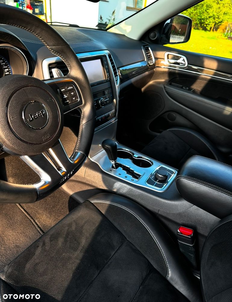 Jeep Grand Cherokee 6.4 V8 SRT8 Alpine - 6