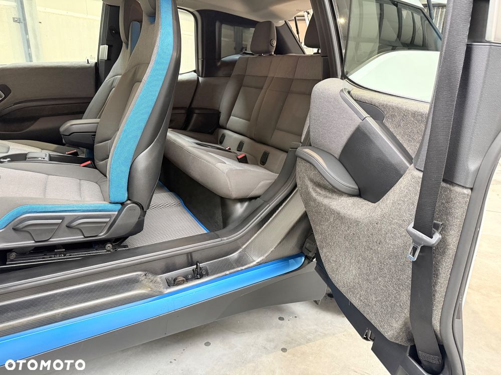 BMW i3 Standard - 16