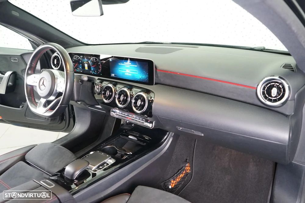 Mercedes-Benz A 200 AMG Line Aut. - 16