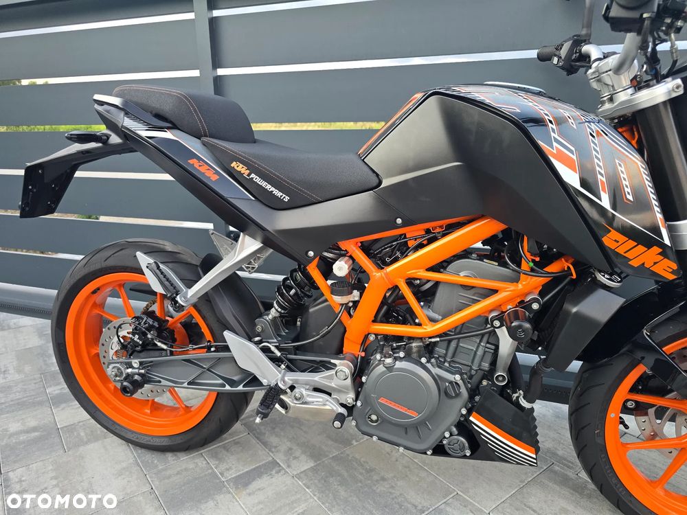 KTM Duke 390 - 17