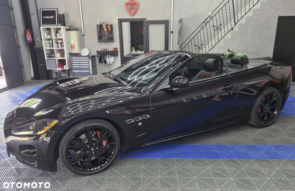 Maserati GranCabrio - 10