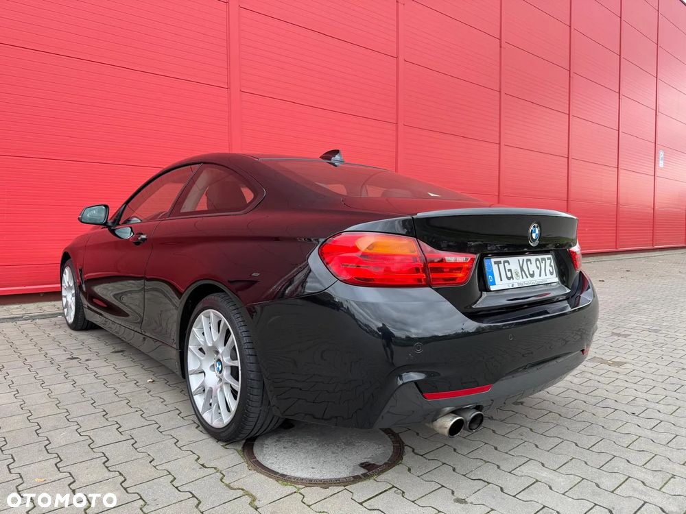 BMW Seria 4 420i Coupe - 6