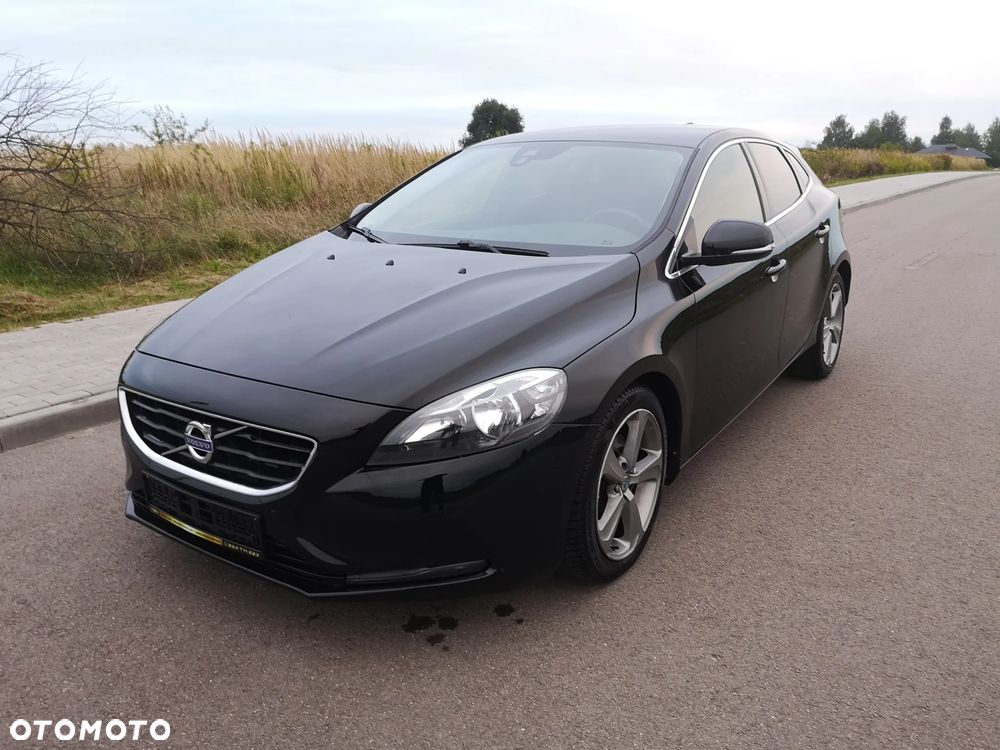 Volvo V40 T3 Momentum - 31