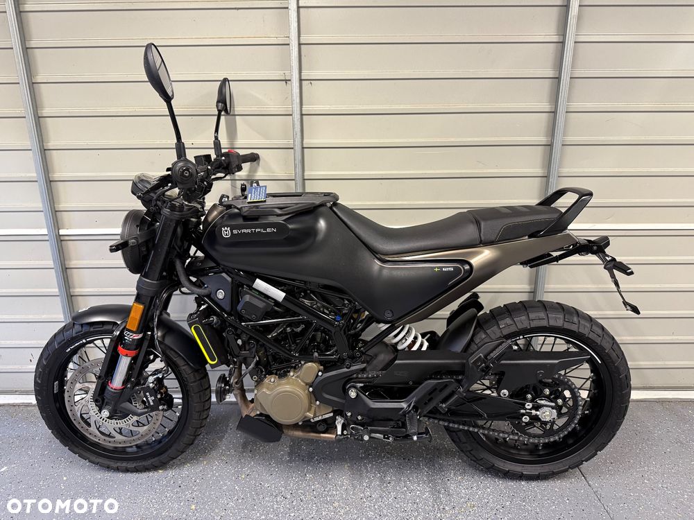 Husqvarna Svartpilen - 11