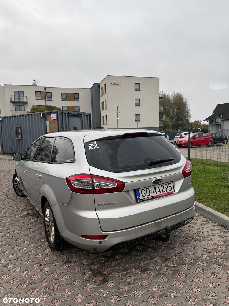 Ford Mondeo 2.0 TDCi Ambiente - 4