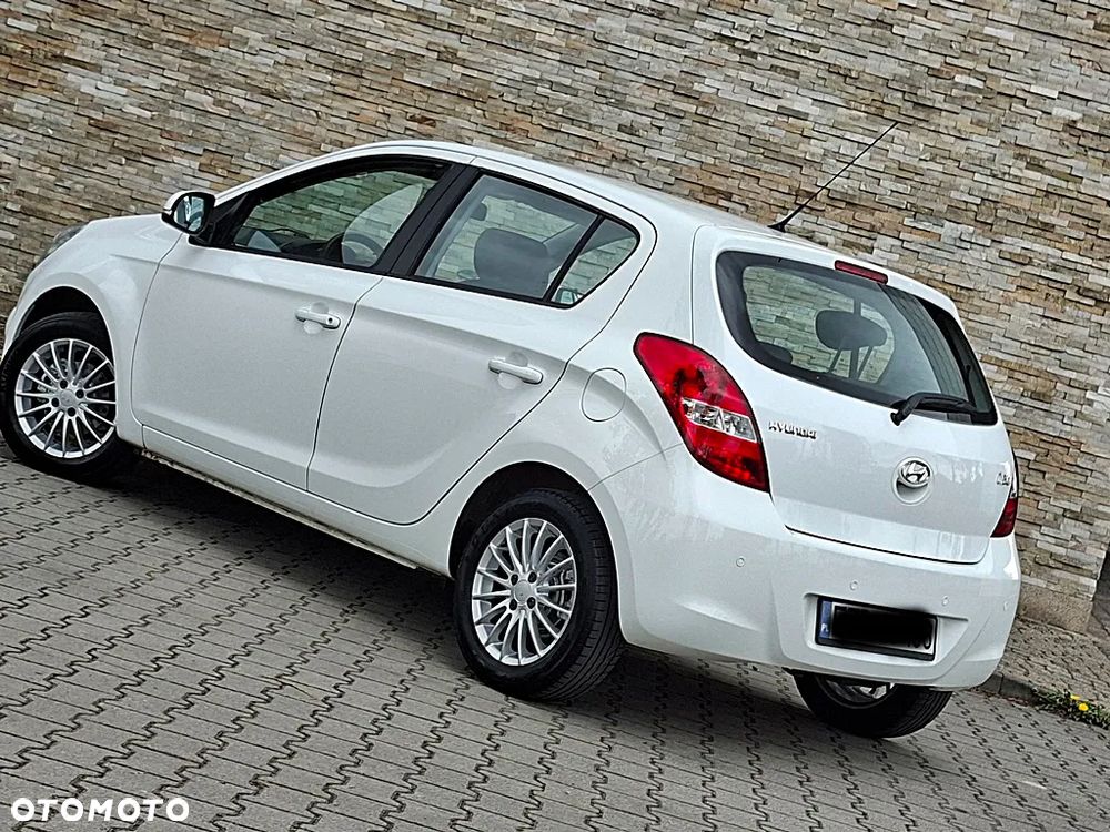 Hyundai i20 1.2 Edition Plus - 26