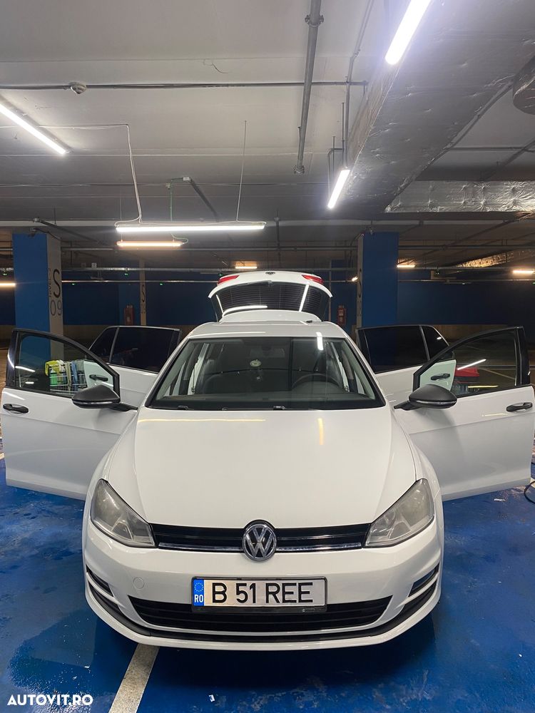 Volkswagen Golf 1.6 TDI BMT Comfortline - 1