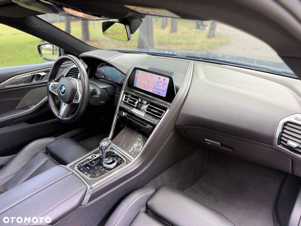 BMW Seria 8 - 35