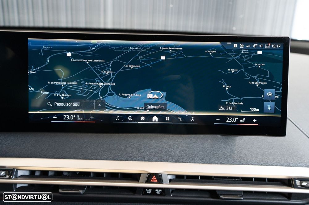 BMW iX xDrive 50 Pack Desportivo - 37