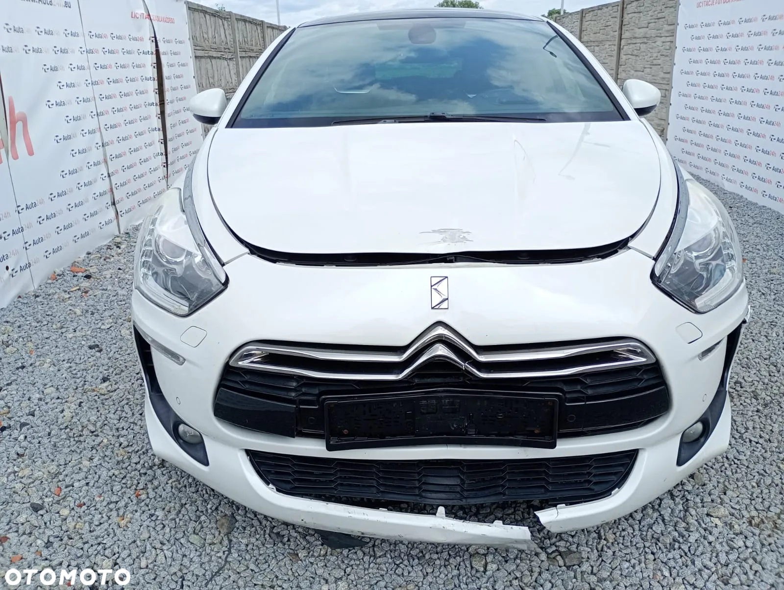 Citroën DS5 1.6 THP SportChic - 3