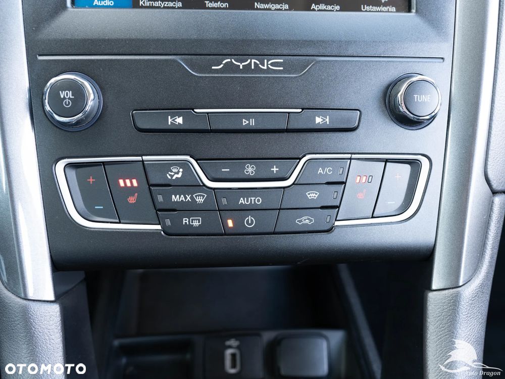 Ford Mondeo 1.5 EcoBoost Trend - 36