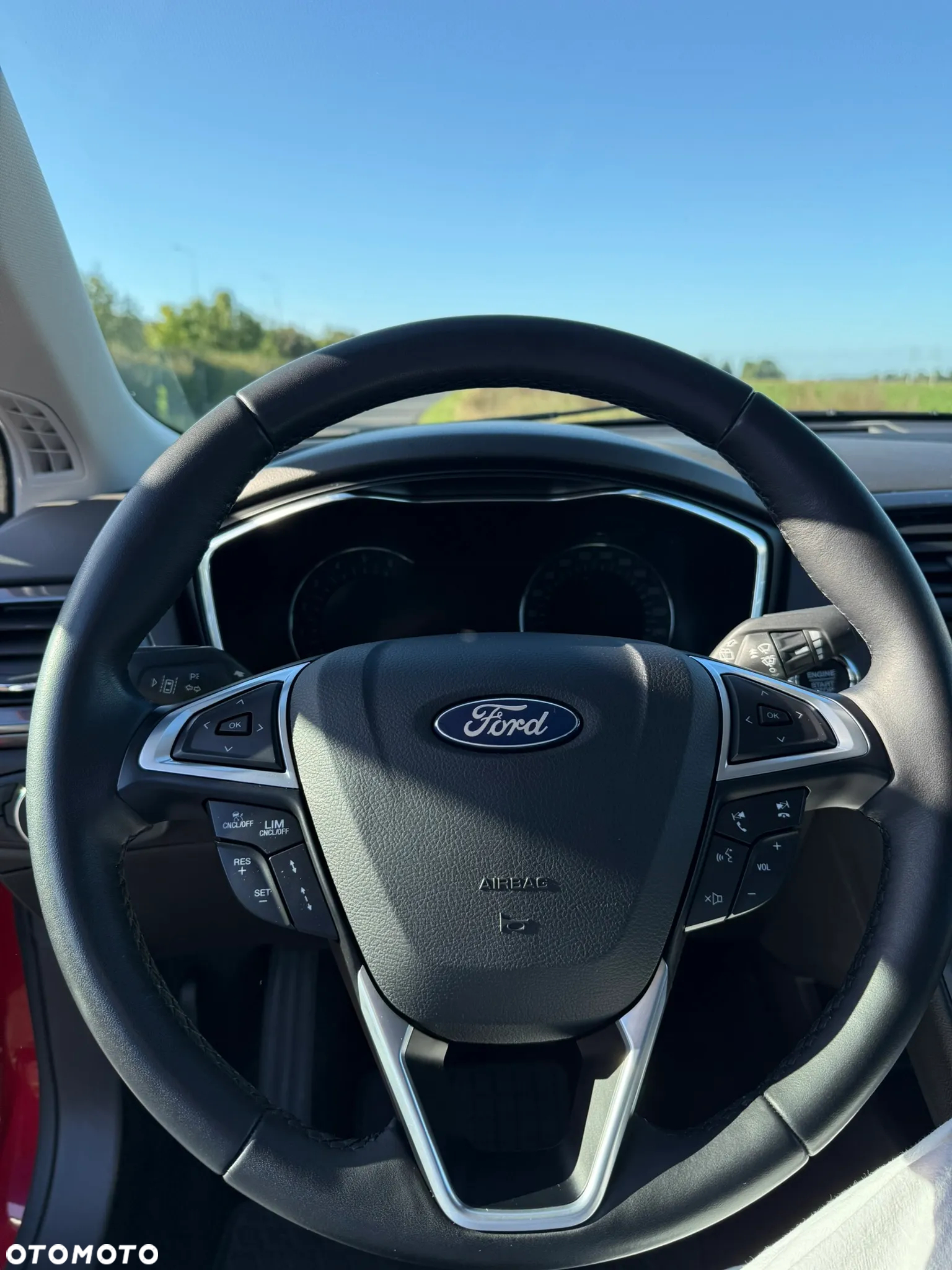 Ford Mondeo 2.0 TDCi Titanium - 12