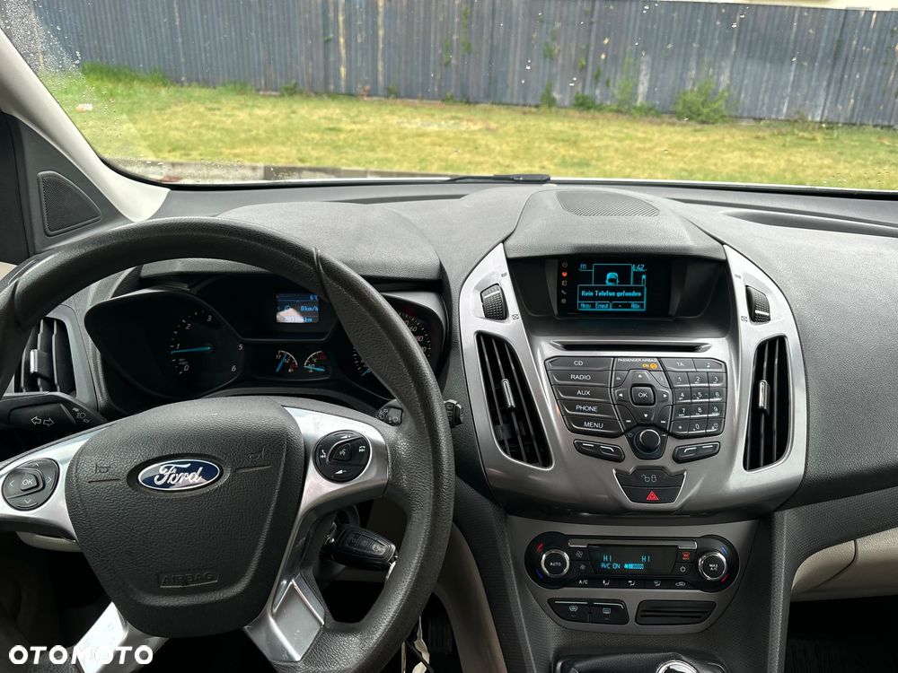 Ford Tourneo Connect 1.6 TDCi Trend - 16