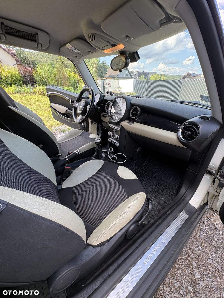 MINI Cooper D - 11