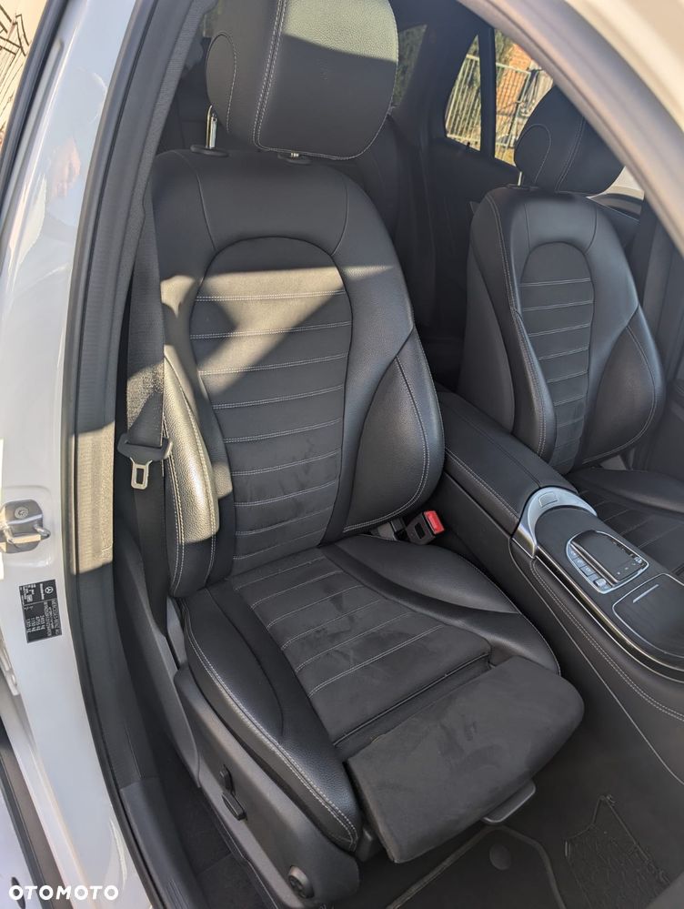 Mercedes-Benz GLC 200 d 4Matic 9G-TRONIC AMG Line Plus - 6