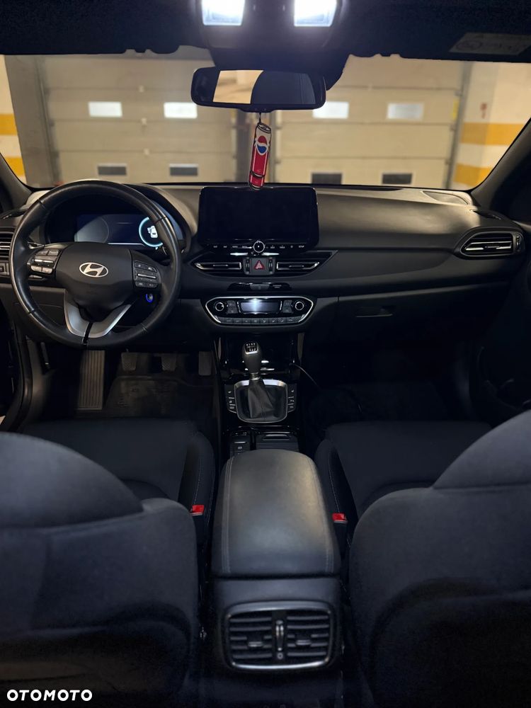 Hyundai i30 1.5 T-GDI 48V Smart - 9