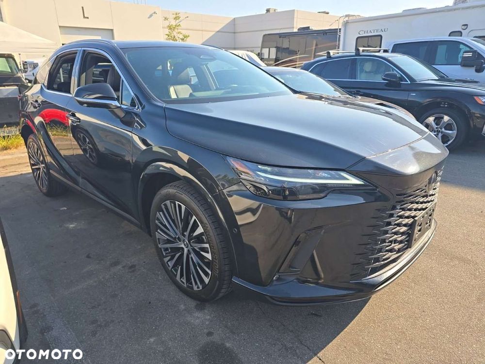 Lexus RX - 8