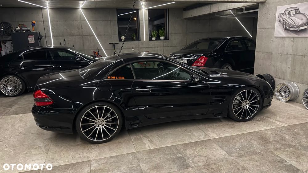 Mercedes-Benz SL - 1