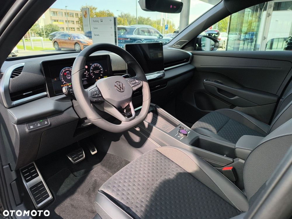 Volkswagen T-Roc 1.5 eTSI R-Line DSG - 13