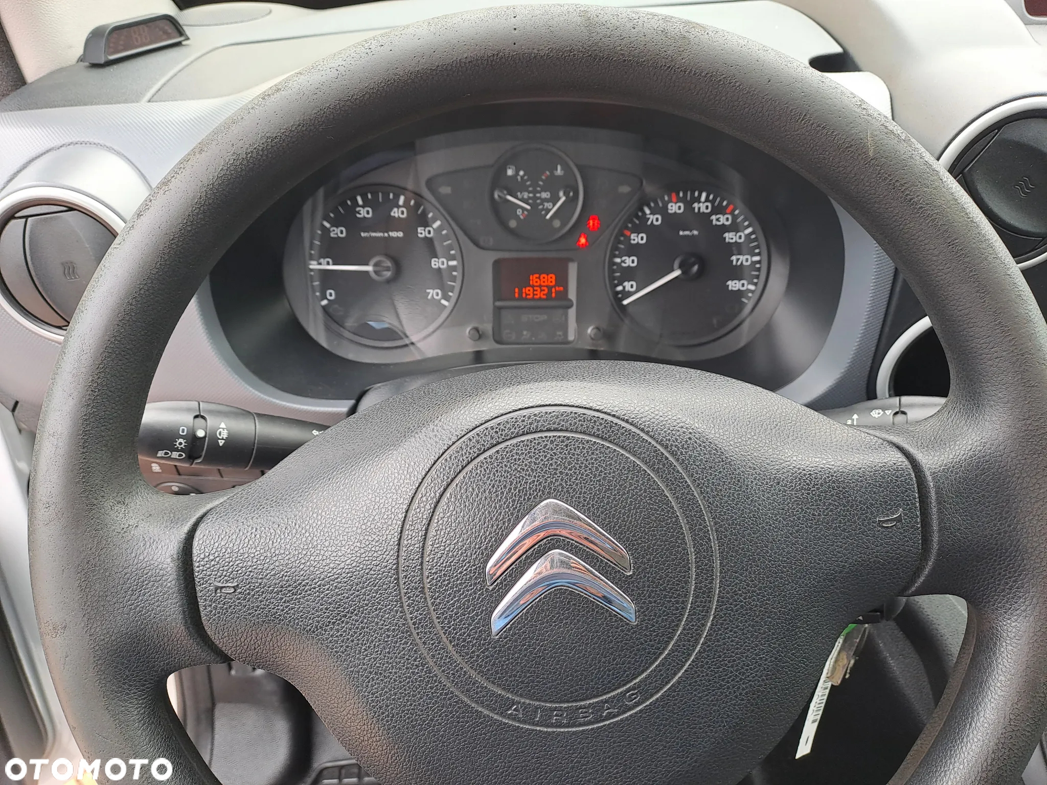 Citroën BERLINGO - 18