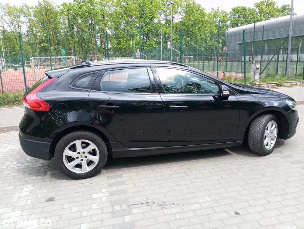 Volvo V40 Cross Country D2 Momentum - 5