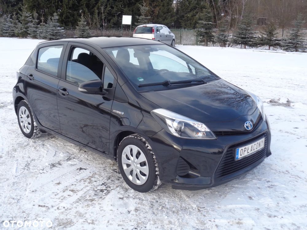 Toyota Yaris Hybrid 100 Life - 16
