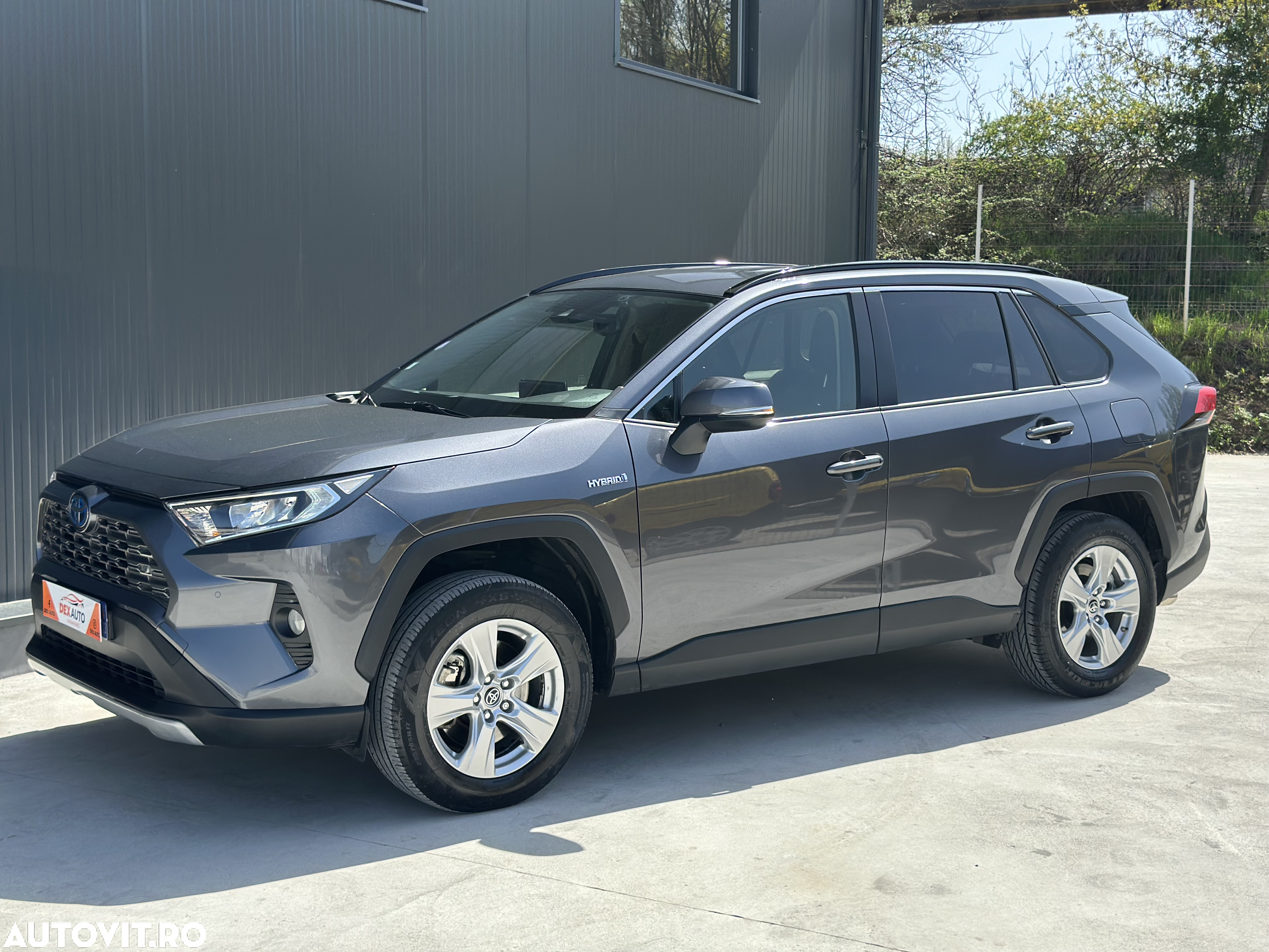 Toyota RAV4 - 13