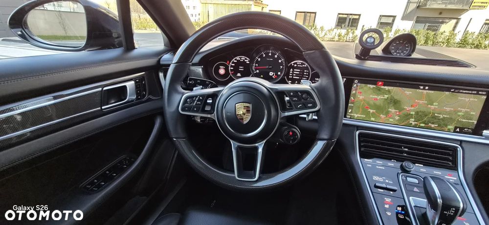 Porsche Panamera 4S - 19