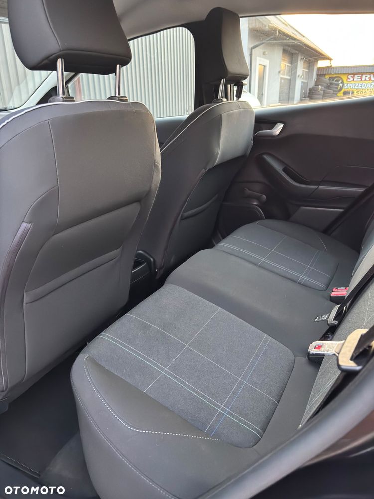 Ford Fiesta 1.1 S&S COOL&CONNECT - 24