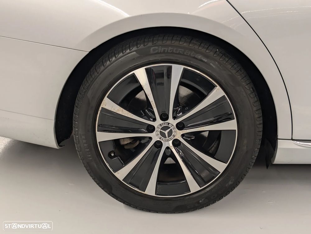 Mercedes-Benz E 300 e Exclusive Line - 6