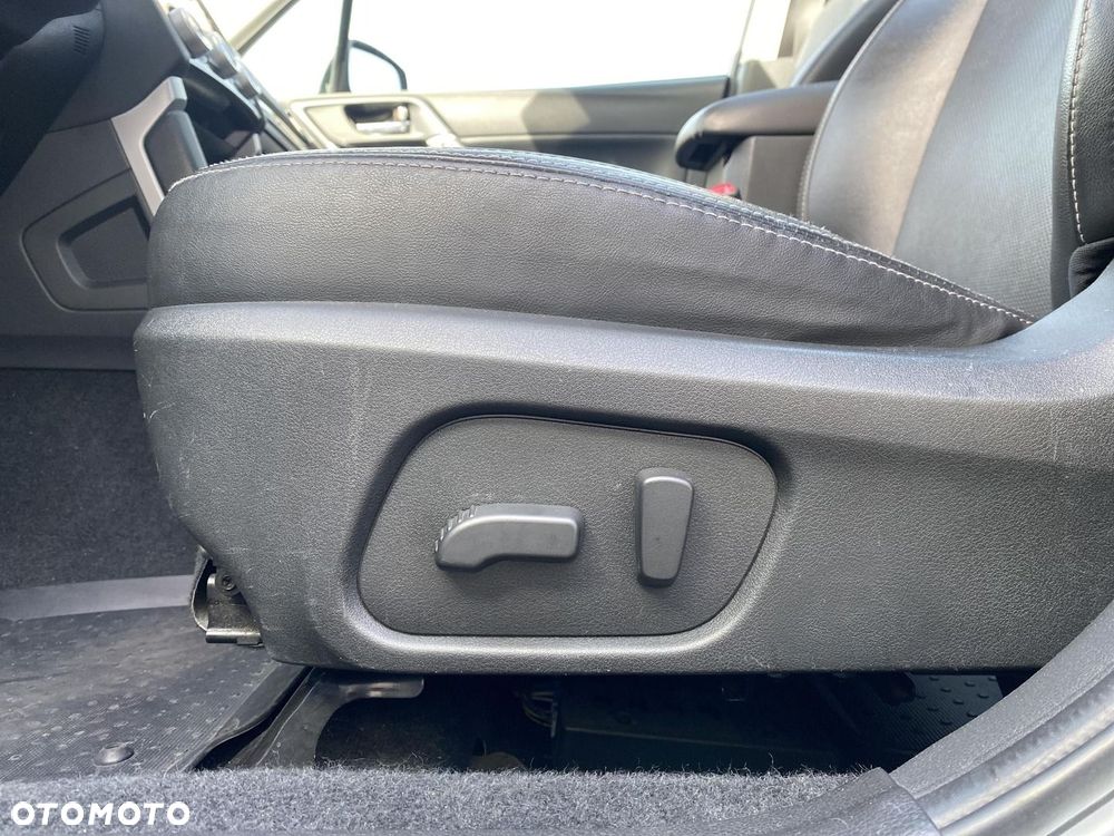 Subaru Forester 2.0 XT Platinum Lineartronic - 26