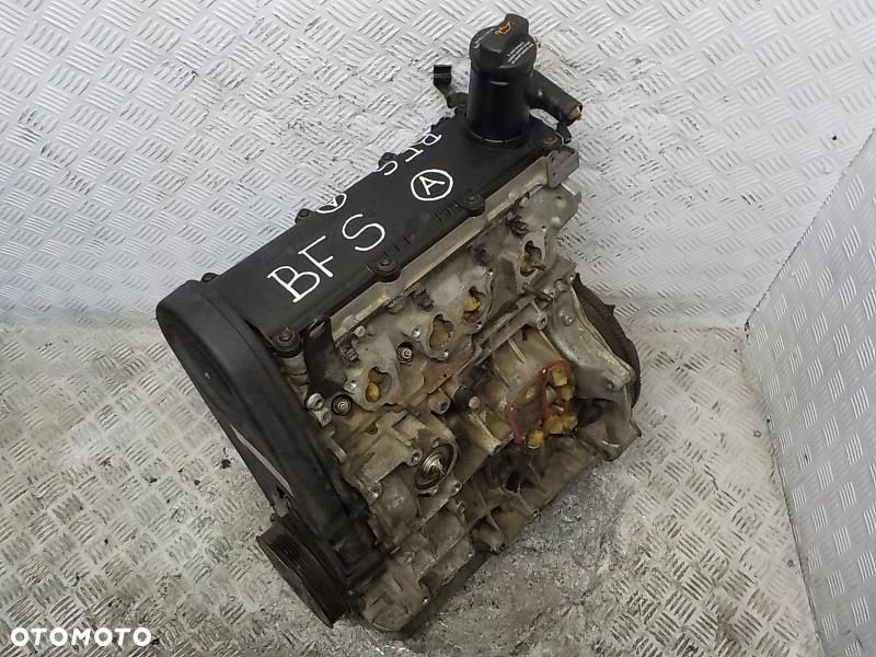 W NEW BEETLE SILNIK 1.6 8V 102 KM BFS POKRYWA PLASTIKOWA - 1