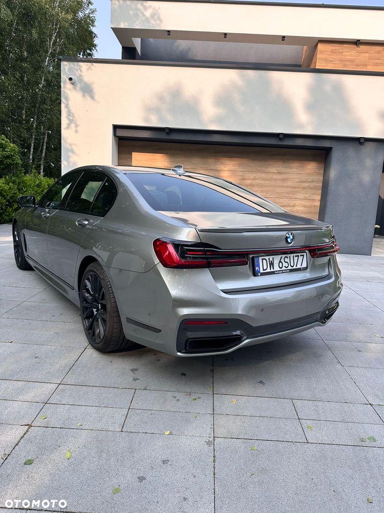 BMW Seria 7 740d xDrive - 4