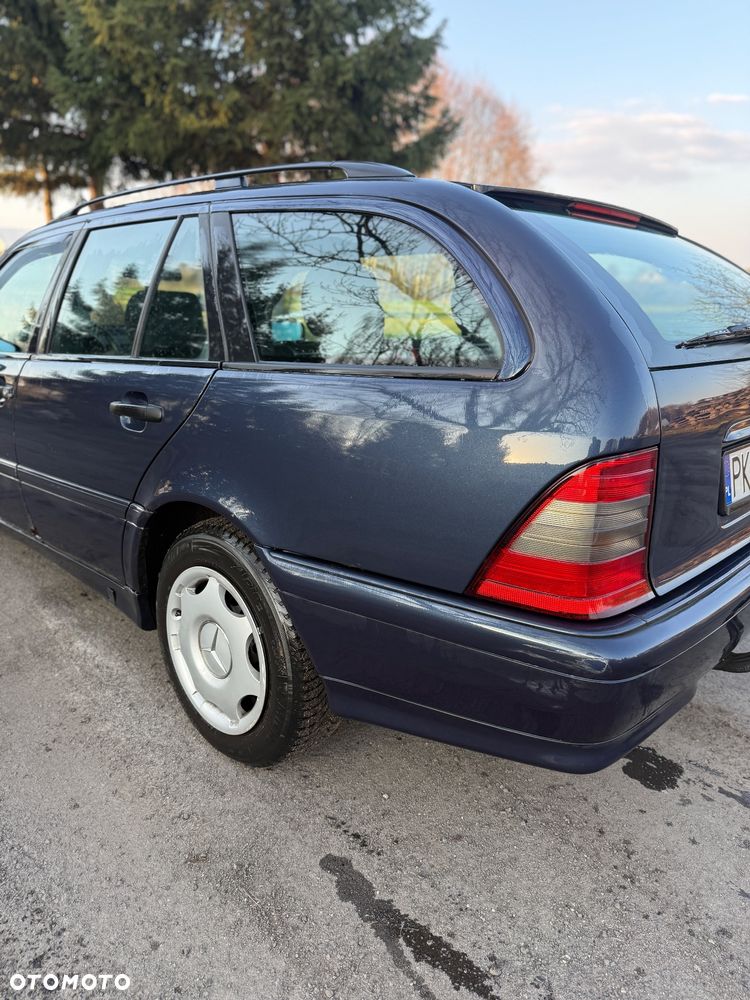 Mercedes-Benz Klasa C 220 T CDI Esprit - 11