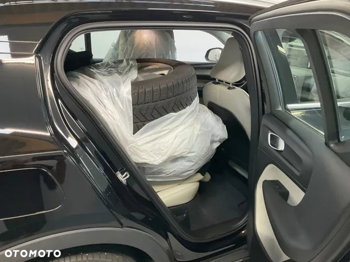 Volvo XC 40 T3 Geartronic Inscription - 18