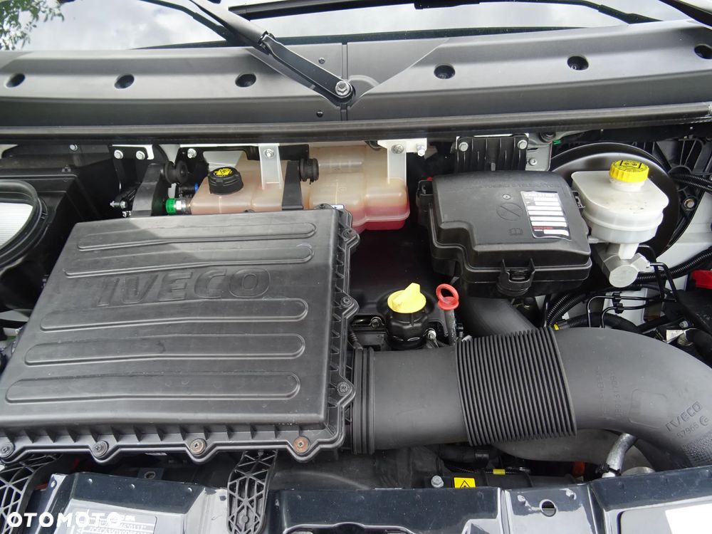 Iveco 35c18 Chłodnia + Winda 3,0 180KM Hi-Matic Klima Thermo King V500MAX Klima Piękny Stan - 17