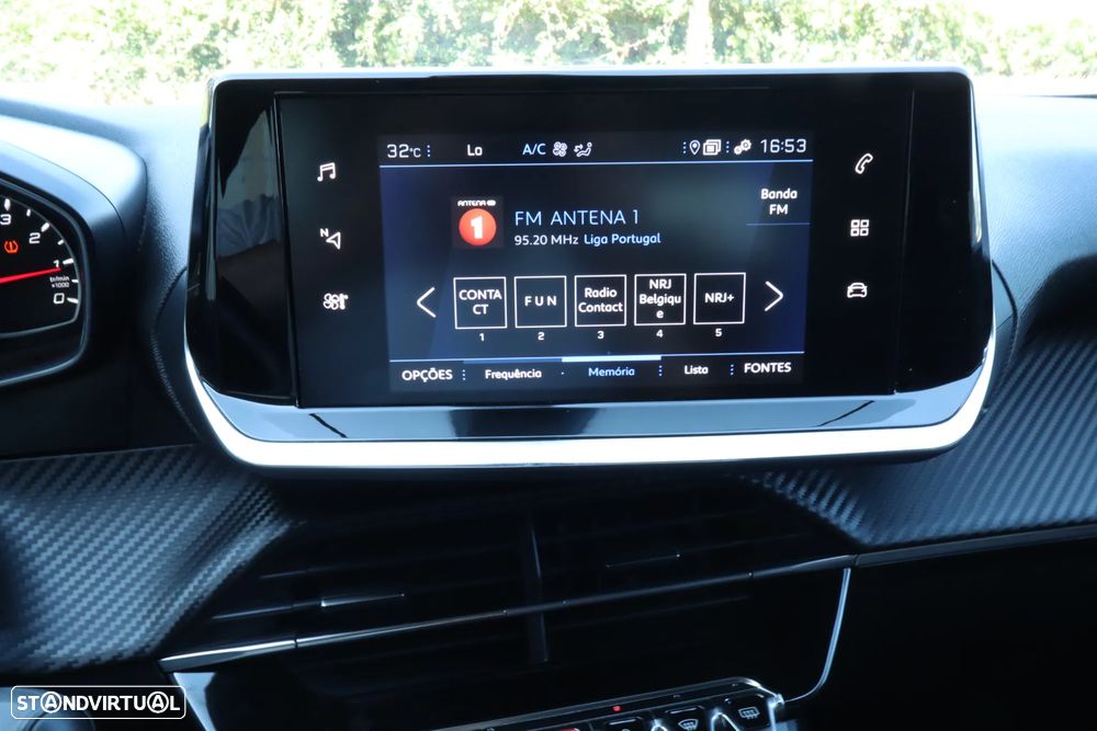 Peugeot 2008 1.2 PureTech Allure Pack - 27