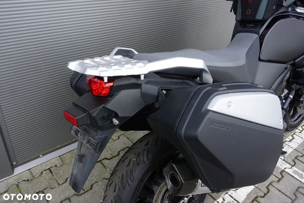 Suzuki V-STROM - 4