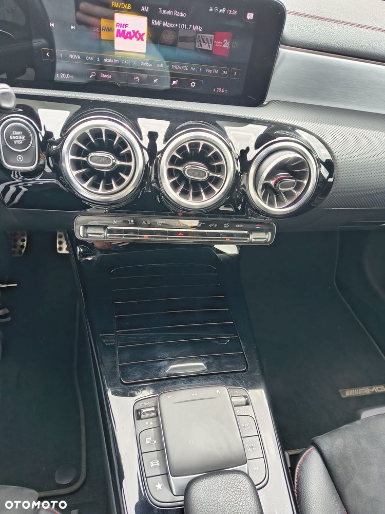 Mercedes-Benz CLA 220 d 8G-DCT - 8