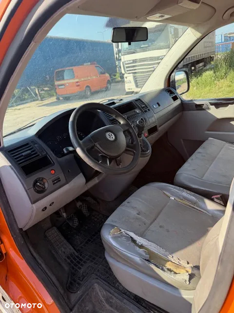 Volkswagen Transporter T5 - 10