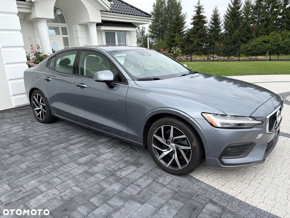 Volvo S60 T5 Momentum Pro - 9