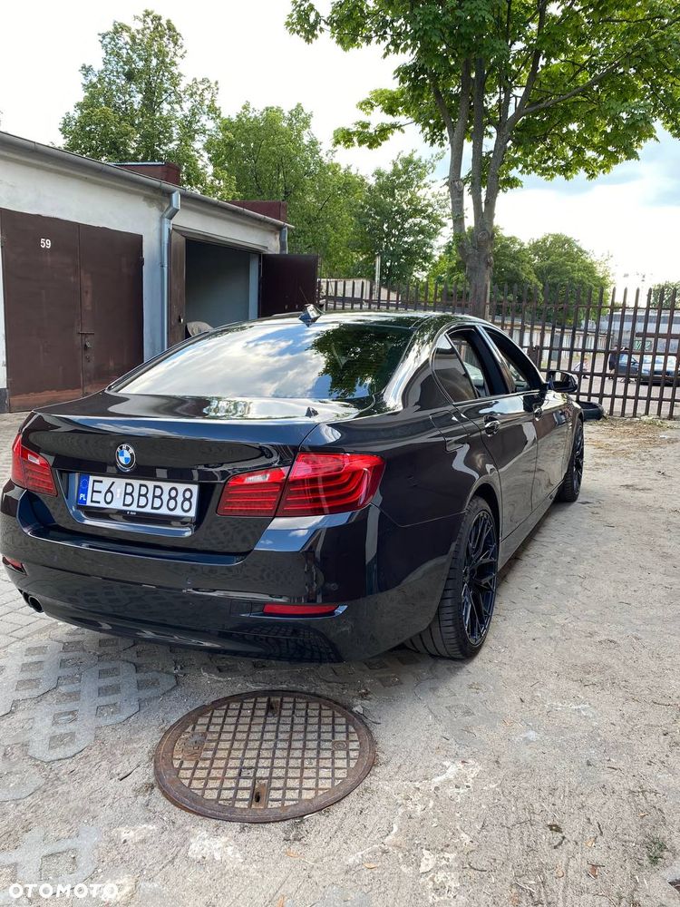BMW Seria 5 530d Luxury Line - 26