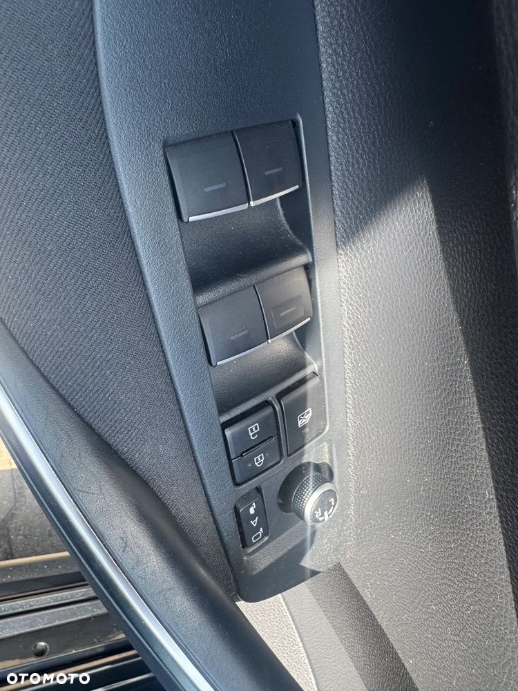 Toyota Corolla 1.8 Hybrid GPF Comfort - 14