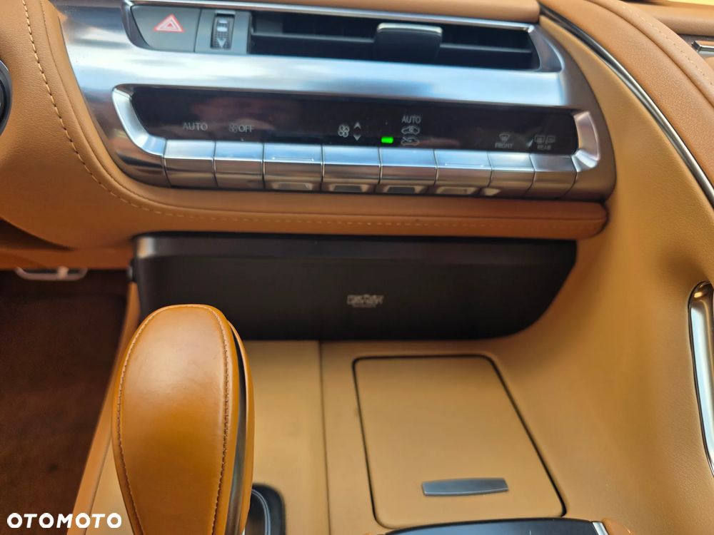 Lexus LC 500 Superturismo - 22