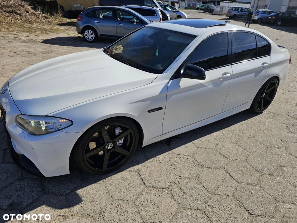 BMW Seria 5 530i - 4