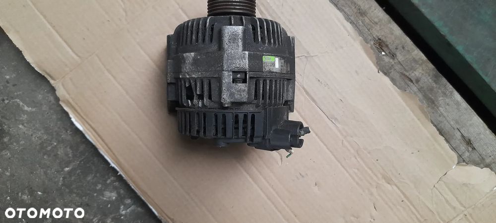 Peugeot 206  Alternator 9623727180 - 1
