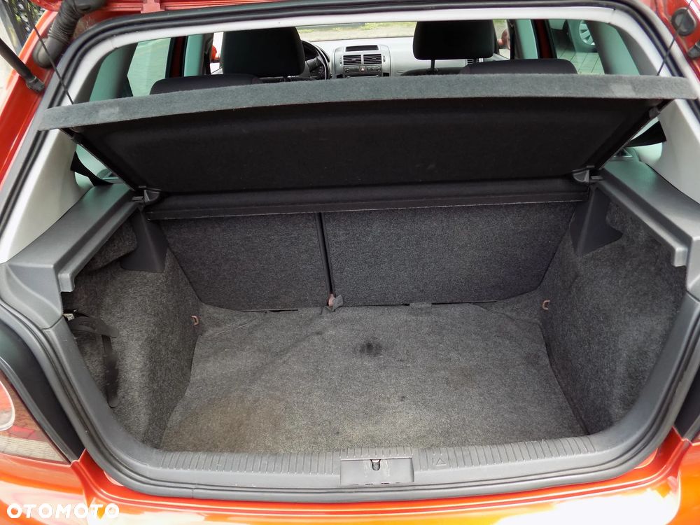 Volkswagen Polo 1.2 Goal - 23