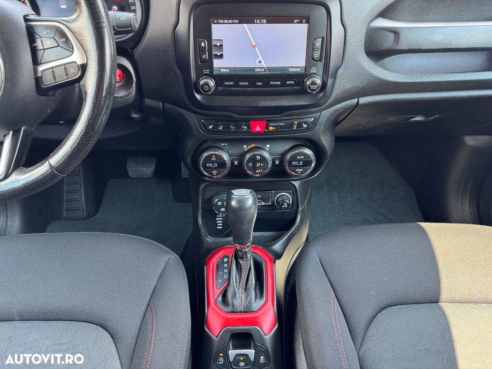 Jeep Renegade 2.0 M-Jet 4x4 AT Trailhawk - 11